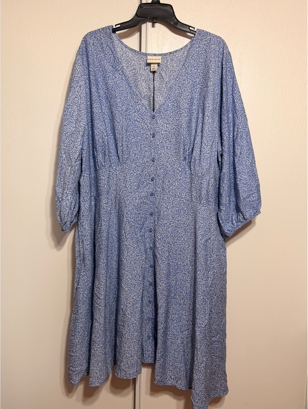 Ava & Viv Blue and White Print Button-Front Dress Size 2X